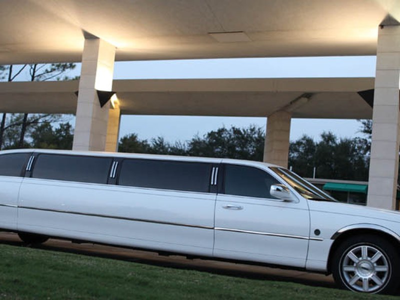 10 Passenger Stretch Limousine, a 10 passenger vehicle available from Destiny Limousine Service, Houston TX