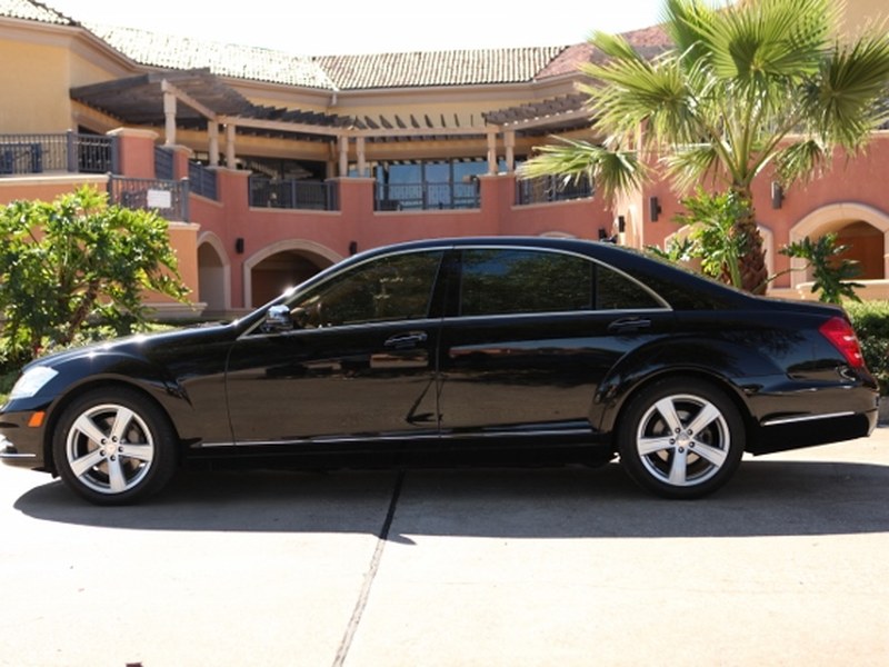 4 Passenger Mercedes-Benz S550 Sedan, a 4 passenger vehicle available from Destiny Limousine Service, Houston TX